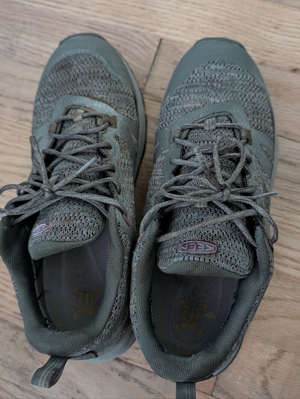 KEEN Women’s Terradora II Vent Hiking Shoes Size 7.5 Gray Olive Trail Sneakers